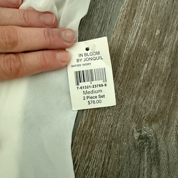 NWT In Bloom by Jonquil Chic Cream Lace Chemise Set - Picture 5 of 5